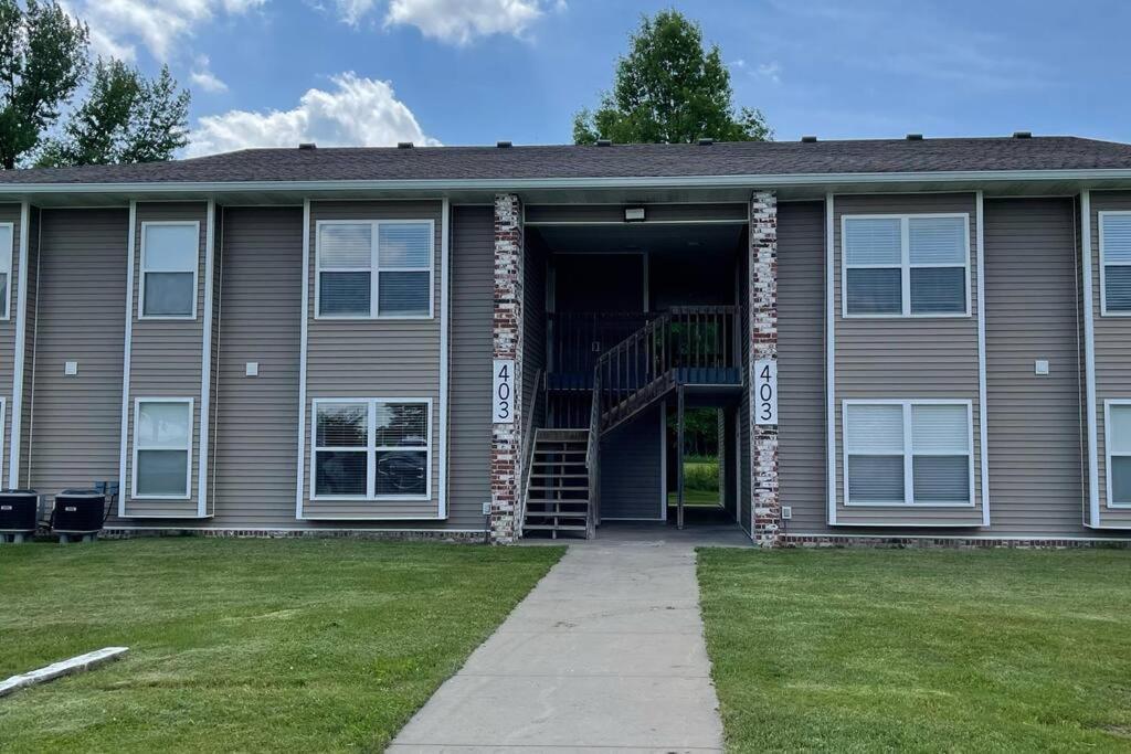 The Delores - 2 Bedroom Apt In Quilt Town, Usa Hamilton Exteriör bild